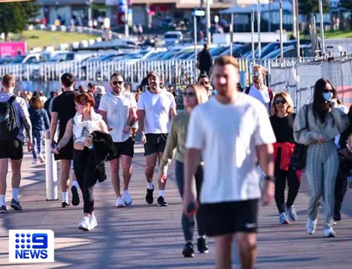 Australian Media Goes Berserk Over People Taking Selfies at Bondi Beach Amid New Lockdown Due to “Delta” Variant