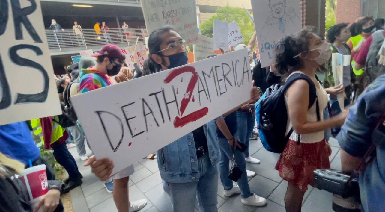 MUST-READ EXCLUSIVE: Woke ASU Students Protest Kyle Rittenhouse Holding “DEATH 2 AMERICA” Signs — While Patriot Counter-Protesters Chant “LET’S GO BRANDON” (VIDEO)