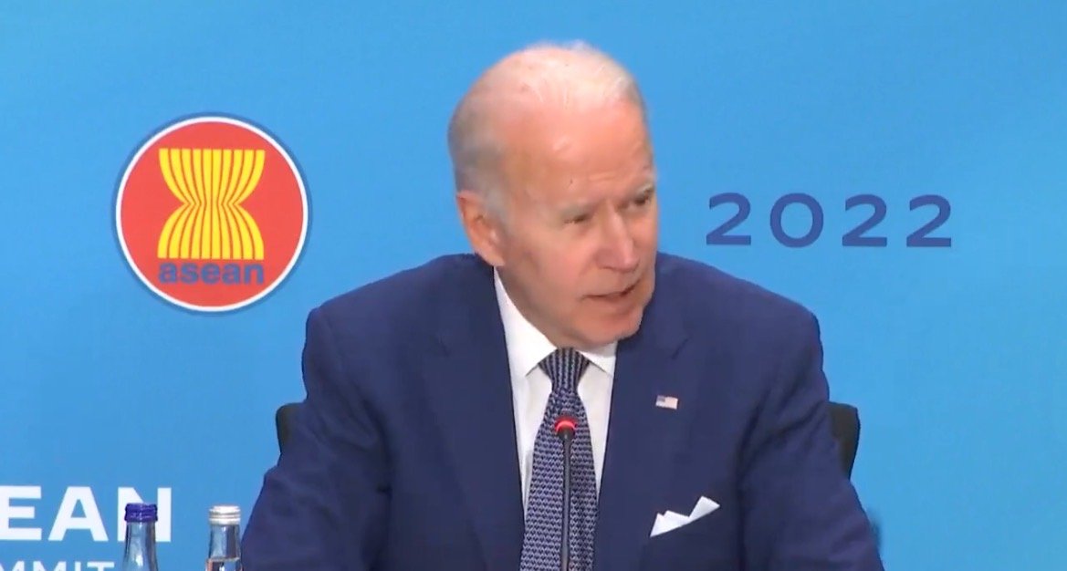 Joe Biden Refers to Kamala as “President Harris” in Meeting with Southeast Asian Leaders (VIDEO)
