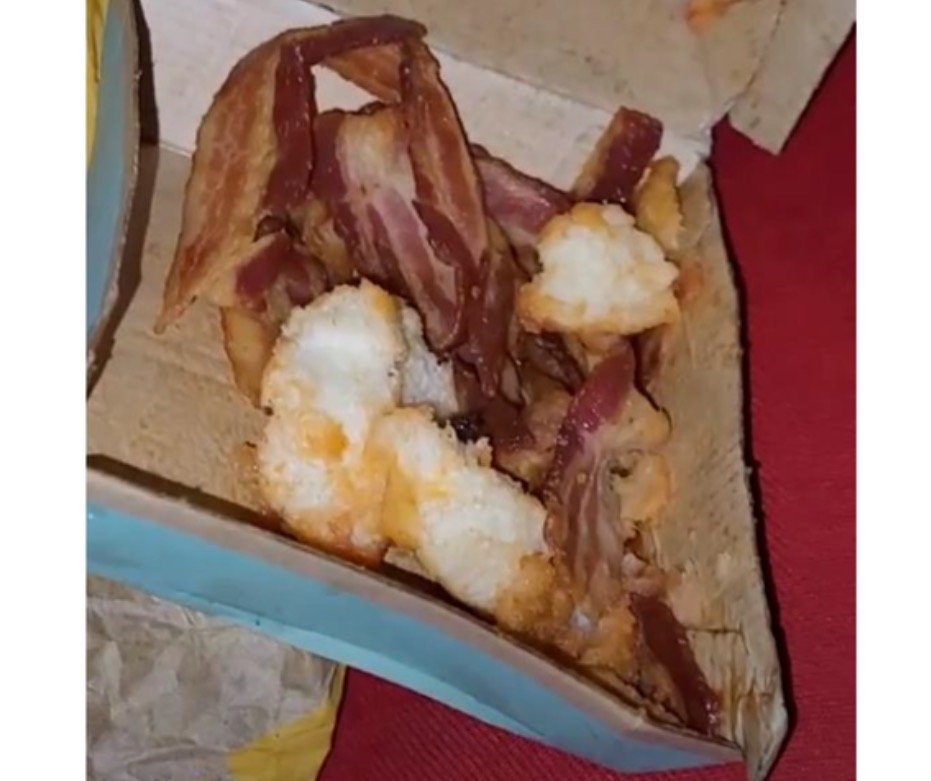 Muslim Woman Files Complaint After McDonald’s ‘Deliberately’ Put Bacon on Her Sandwich