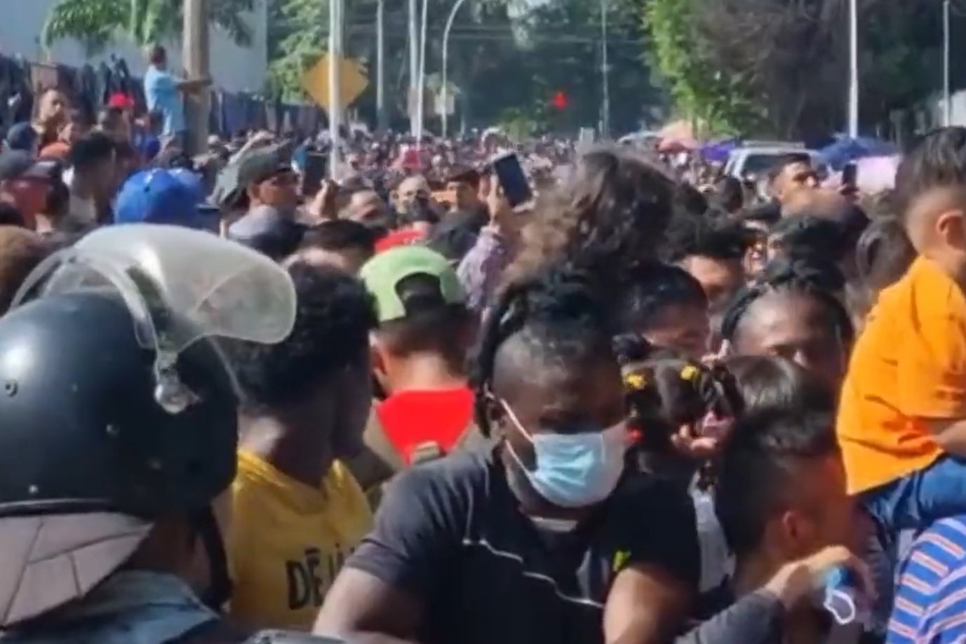 Thousands of Illegals Storm the Mexican Border and Push Through National Guard Barricades on Way to US (VIDEO)