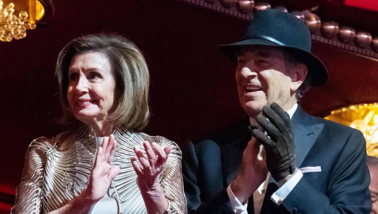 Paul Pelosi Shows Up at Kennedy Center Honors Wearing Black Glove and Black Hat – No Hammer in Hand