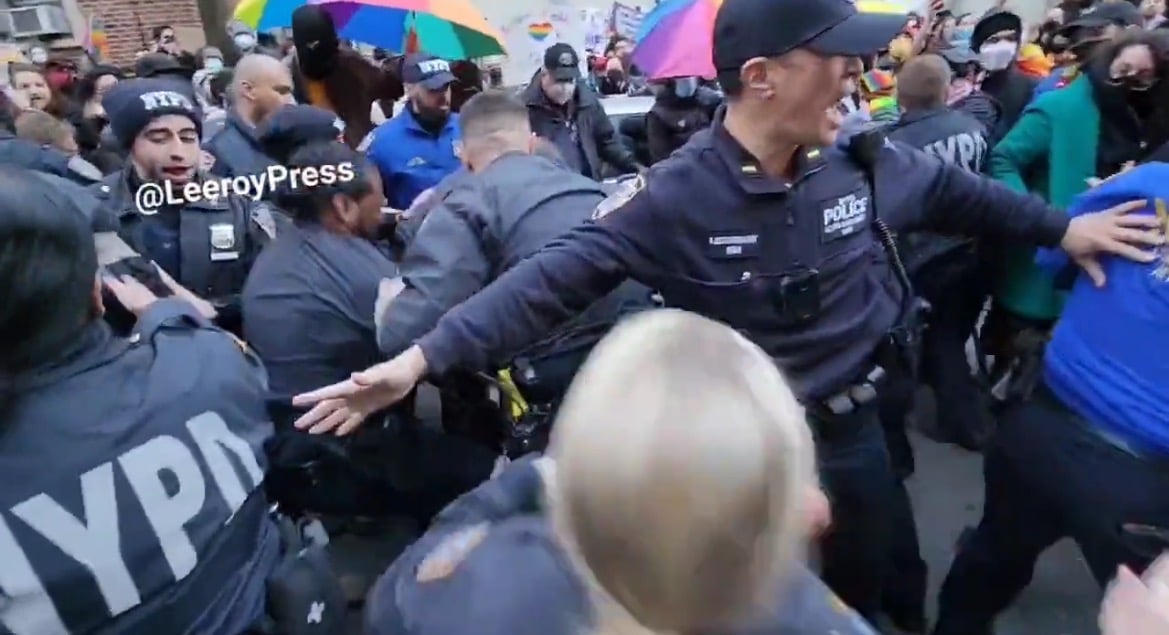 Protests Erupt Outside Drag Queen Story Hour in NYC After AOC Encourages Comrades to ‘Protect’ Event (VIDEO)