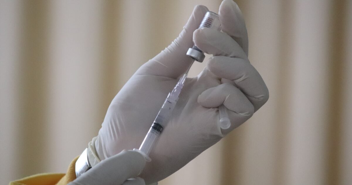 NIH Begins Testing of Clinical Trial of Universal Flu Vaccine Based on mRNA